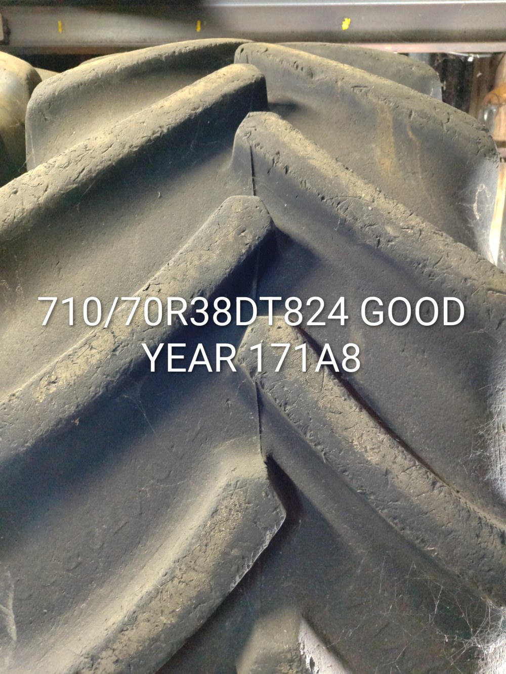 Pneu 710/70R38