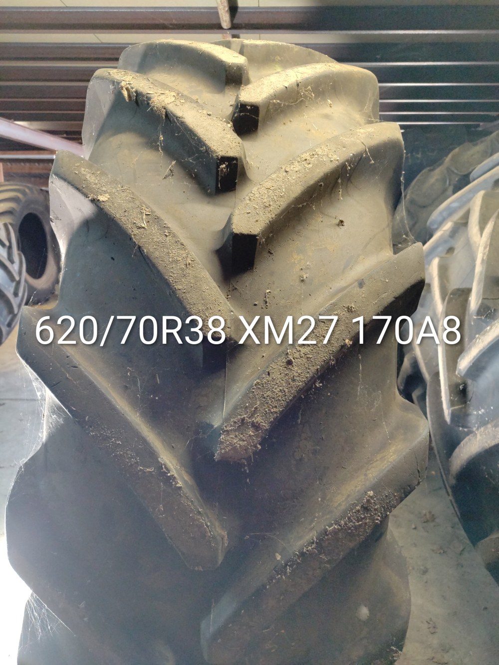 Pneu 620/70R38