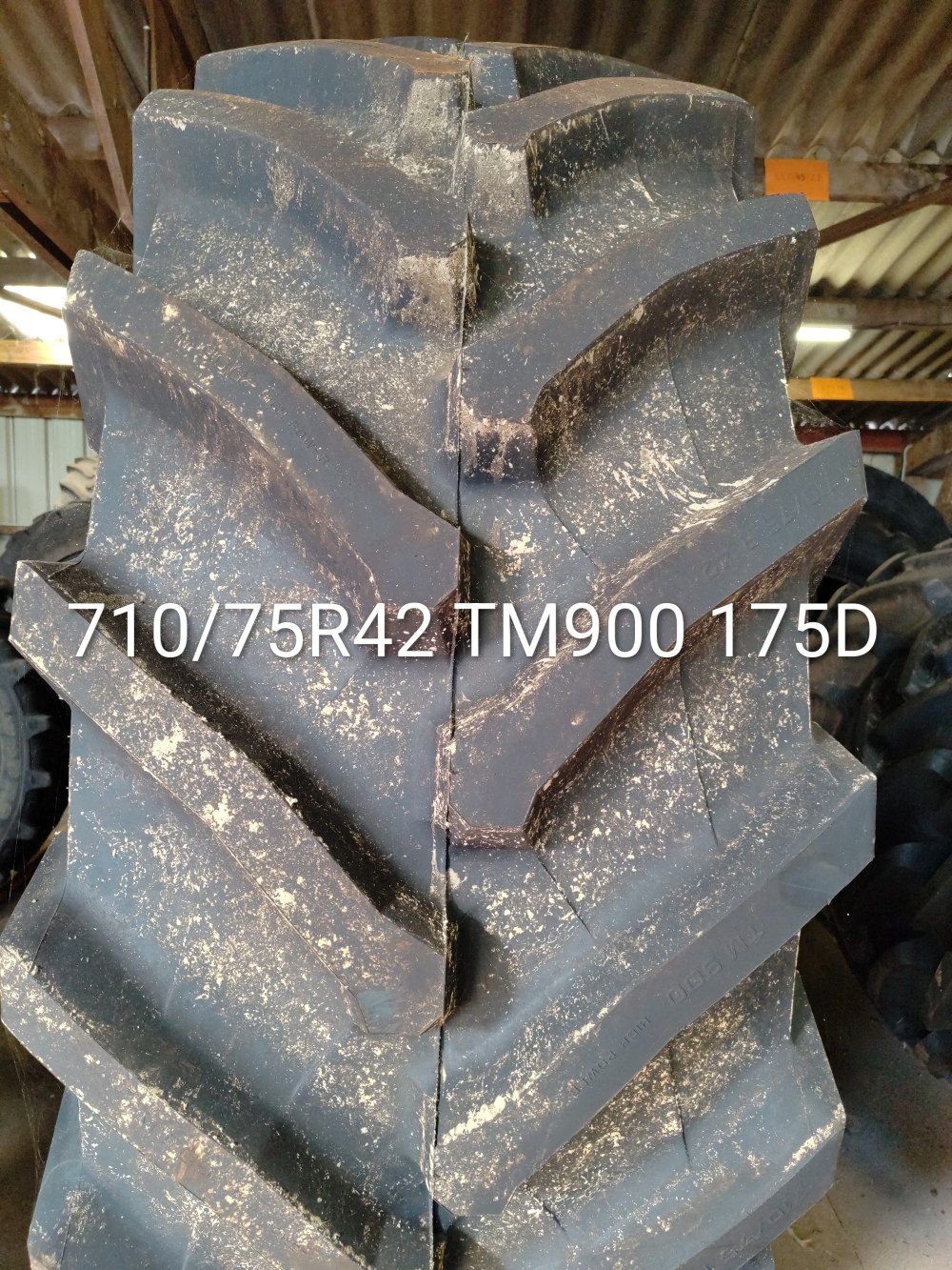 Pneu 710/75R42
