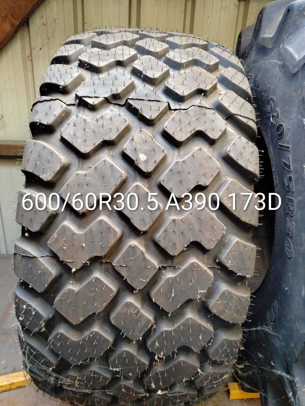 Pneu 600/60R30.5