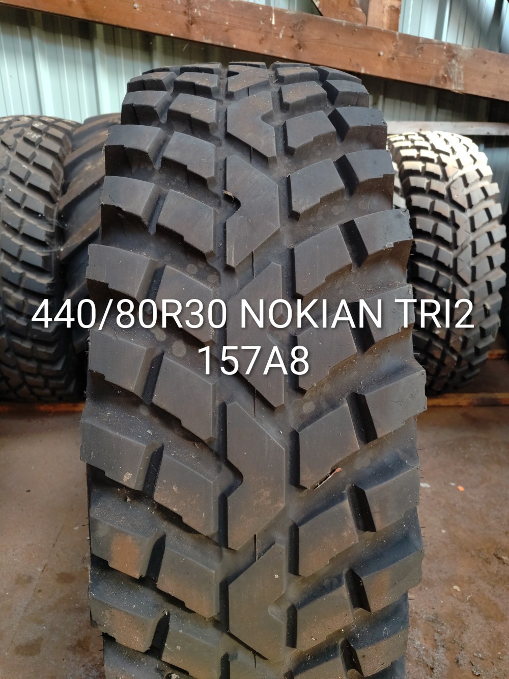 Pneu 440/80R30