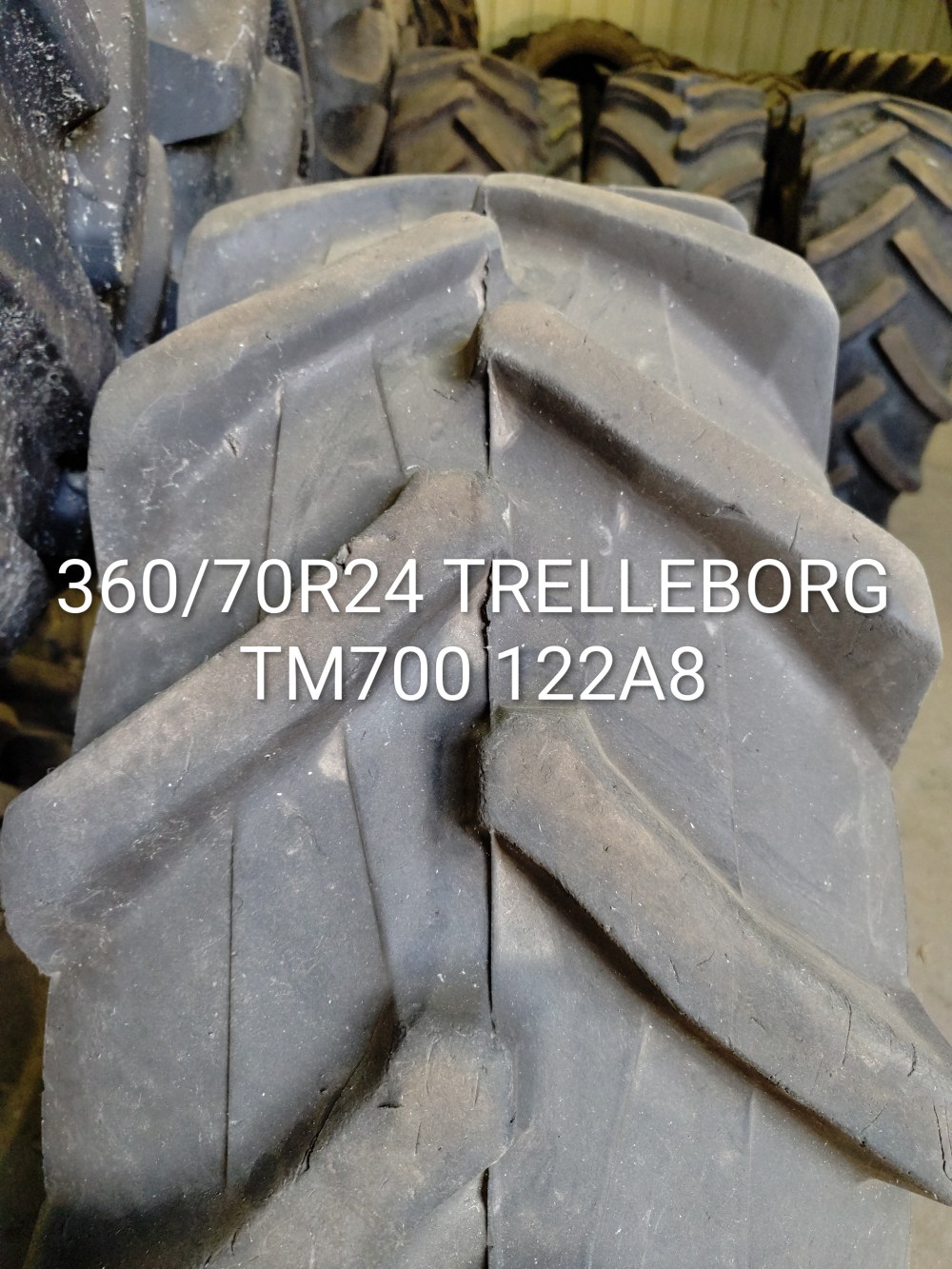 Pneu 360/70R24