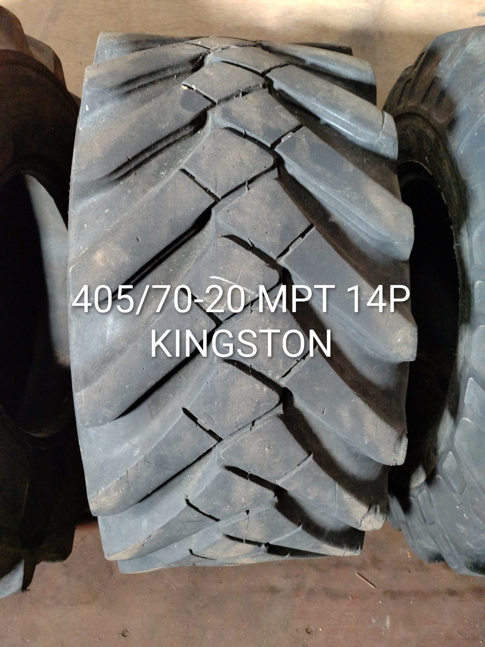 Pneu 405/70-20