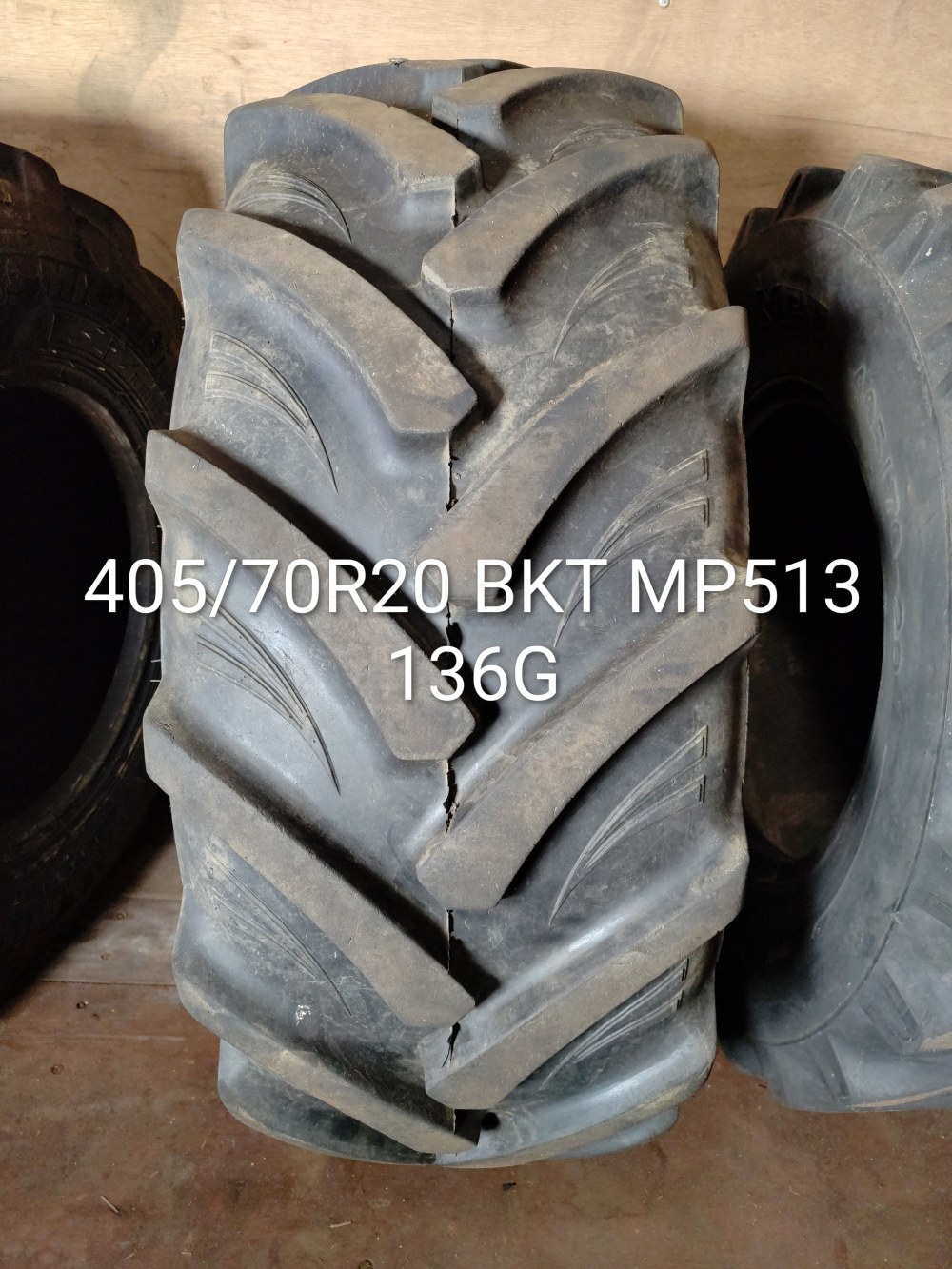 Pneu 405/70R20