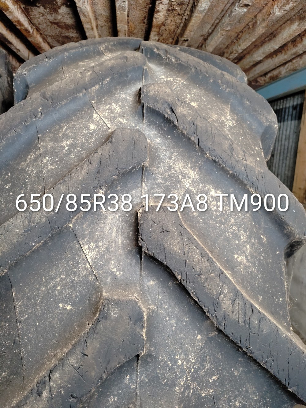Pneu 650/85R38