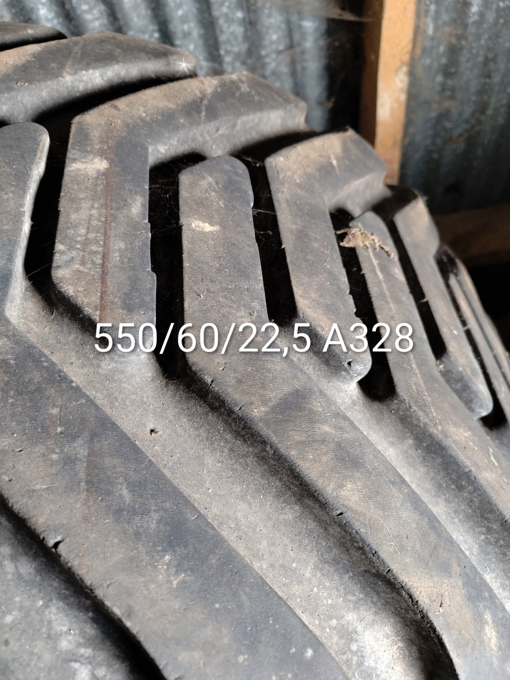Pneu 550/60-22.5