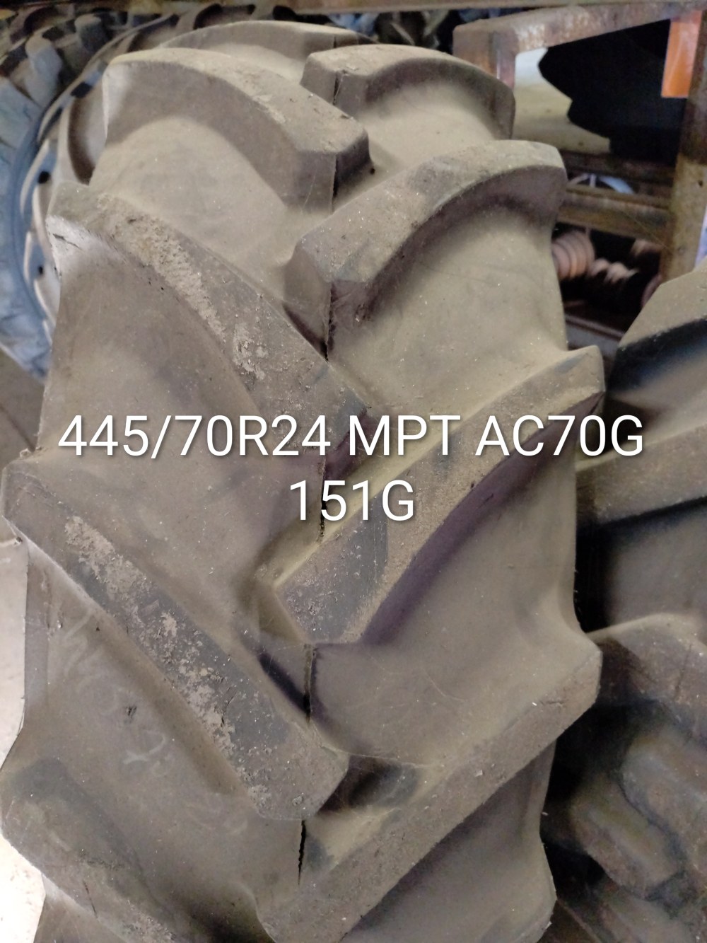Pneu 445/70R24