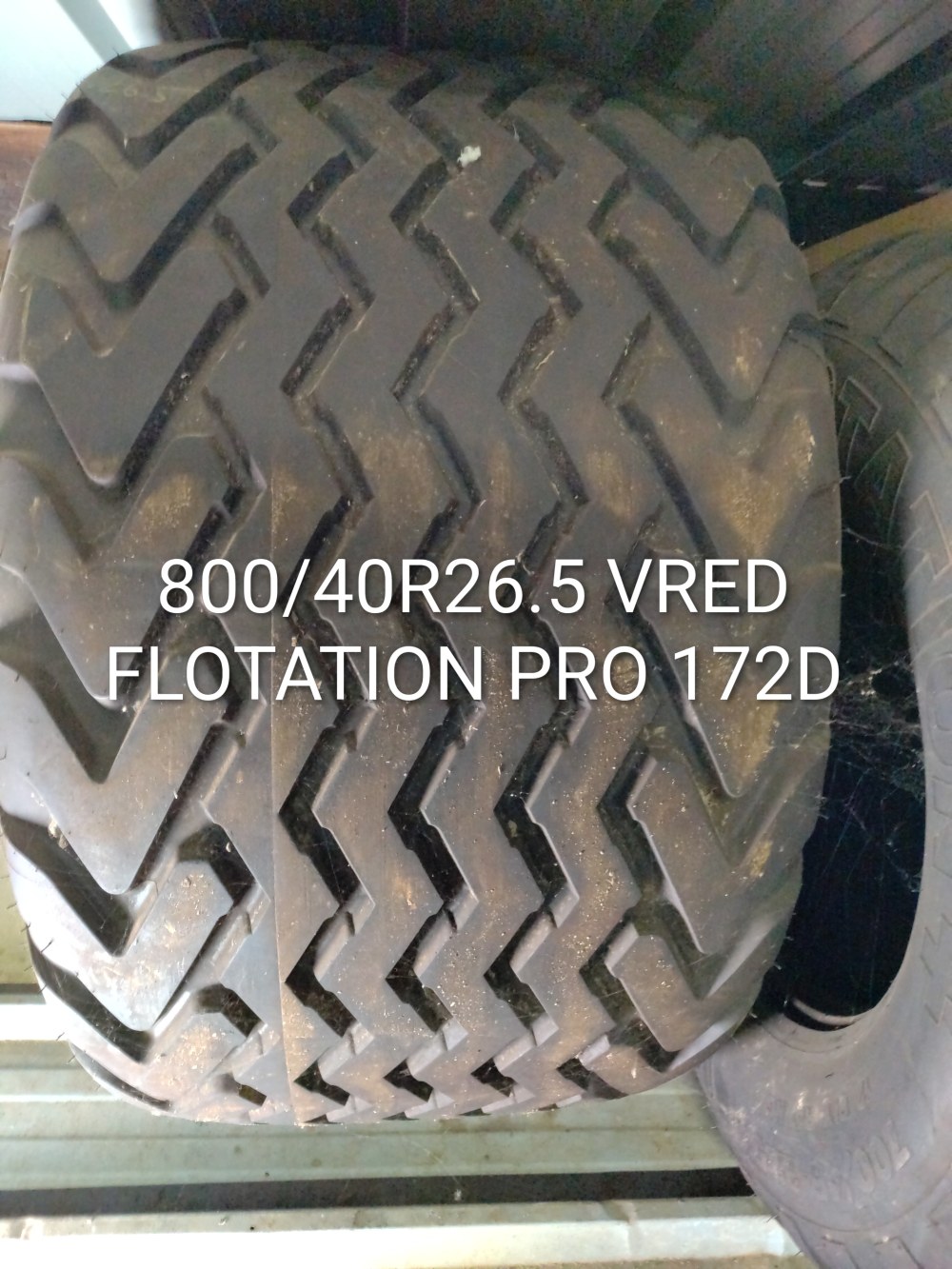 Pneu 800/40R26.5